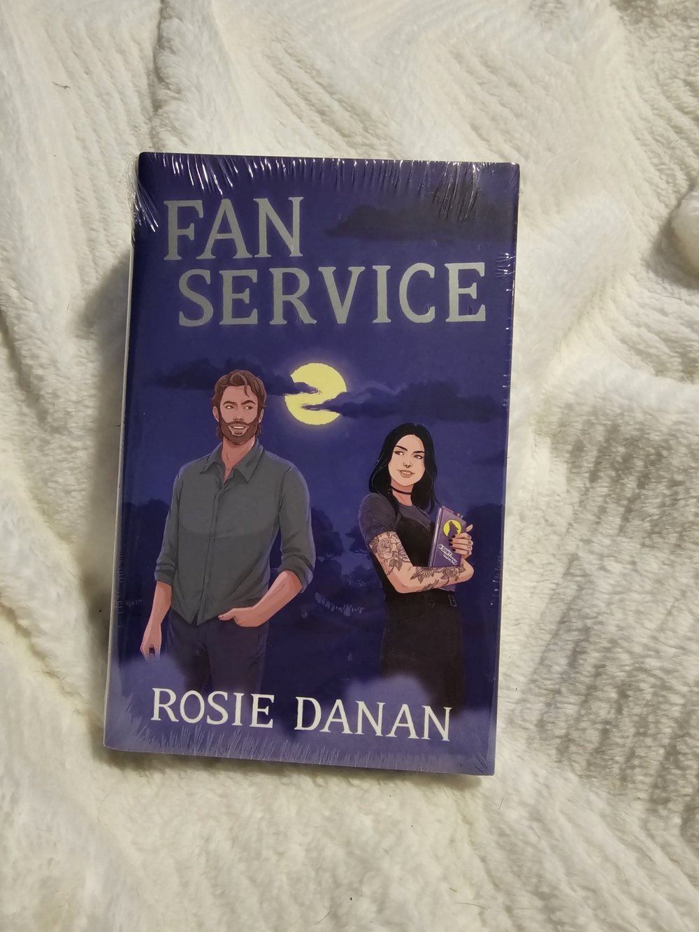 BRAND NEW Rosie Danan Fan Service Special Edition - Illumicrate Afterlight